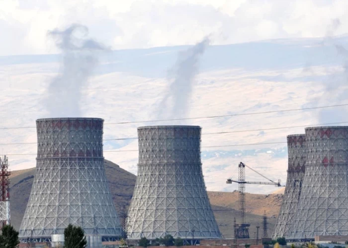 Rusiya Ermənistana atom elektrik stansiyası tikəcək