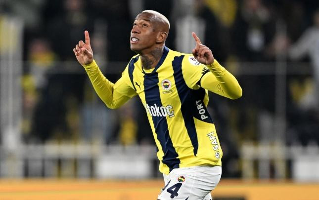 Taliska \"Fənərbaxça\"da qaldı