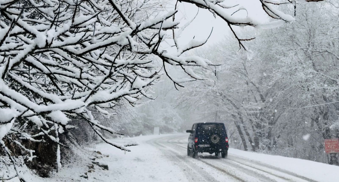 Bakı-Şamaxı yolu buz bağladı - Sürücülərin nəzərinə