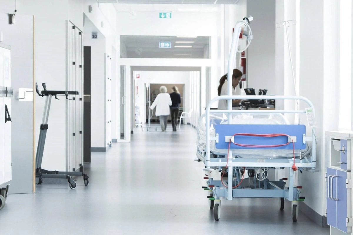 Ağcabədidə 19 bıçaq xəsarəti yetirilən uşağın SON DURUMU