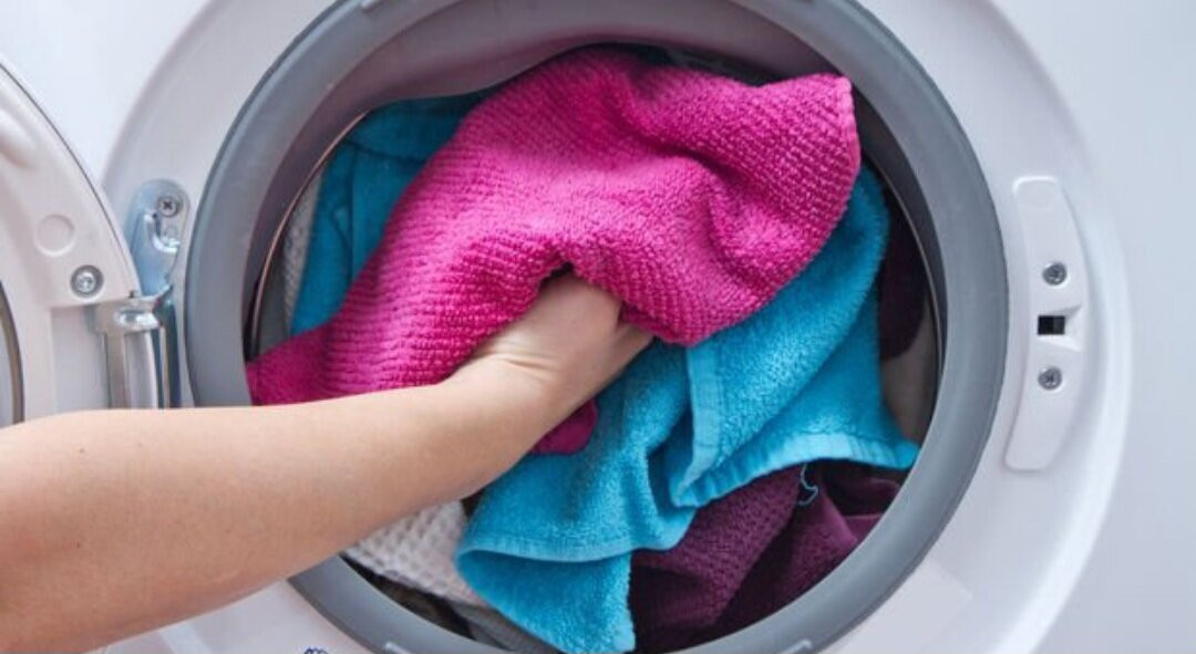 Yeni paltarları ilk dəfə geyinməzdən əvvəl yuyun - SƏBƏB