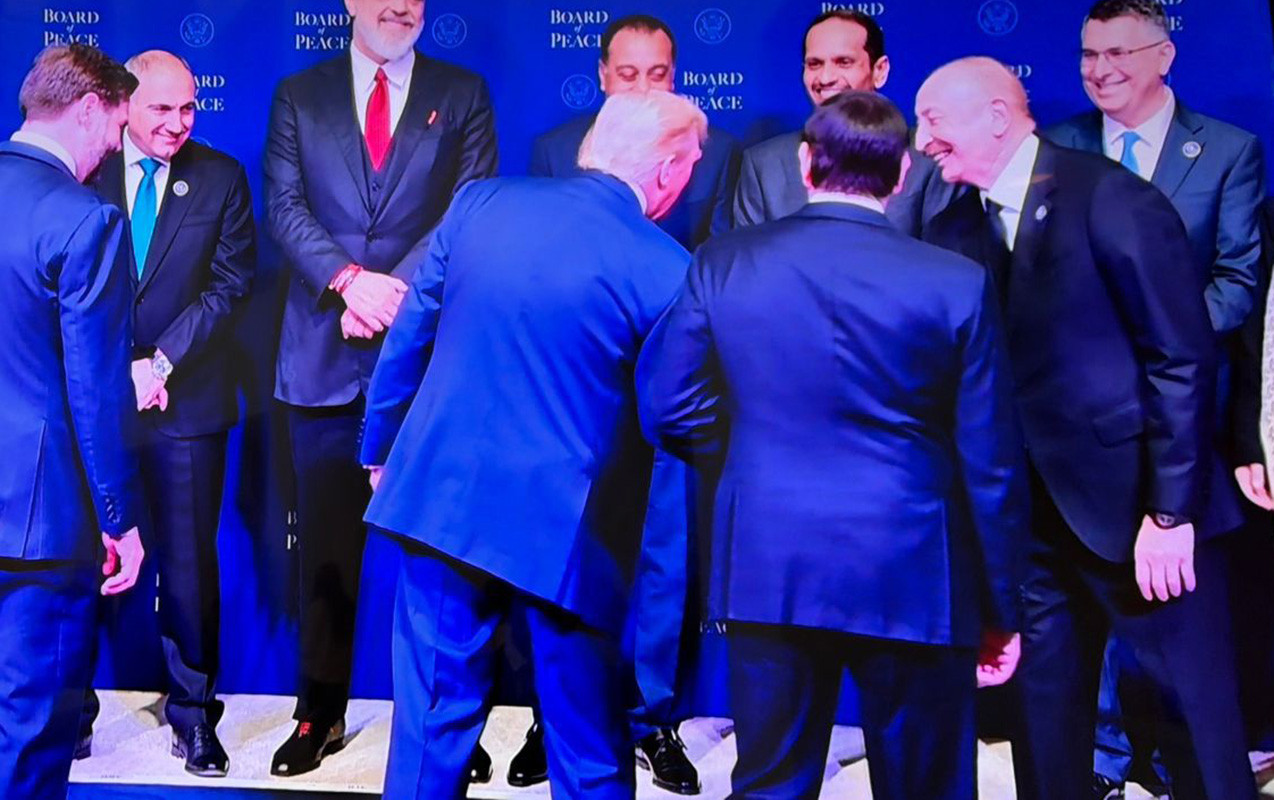 İlham Əliyevin Trampla səmimi söhbəti - VİDEO