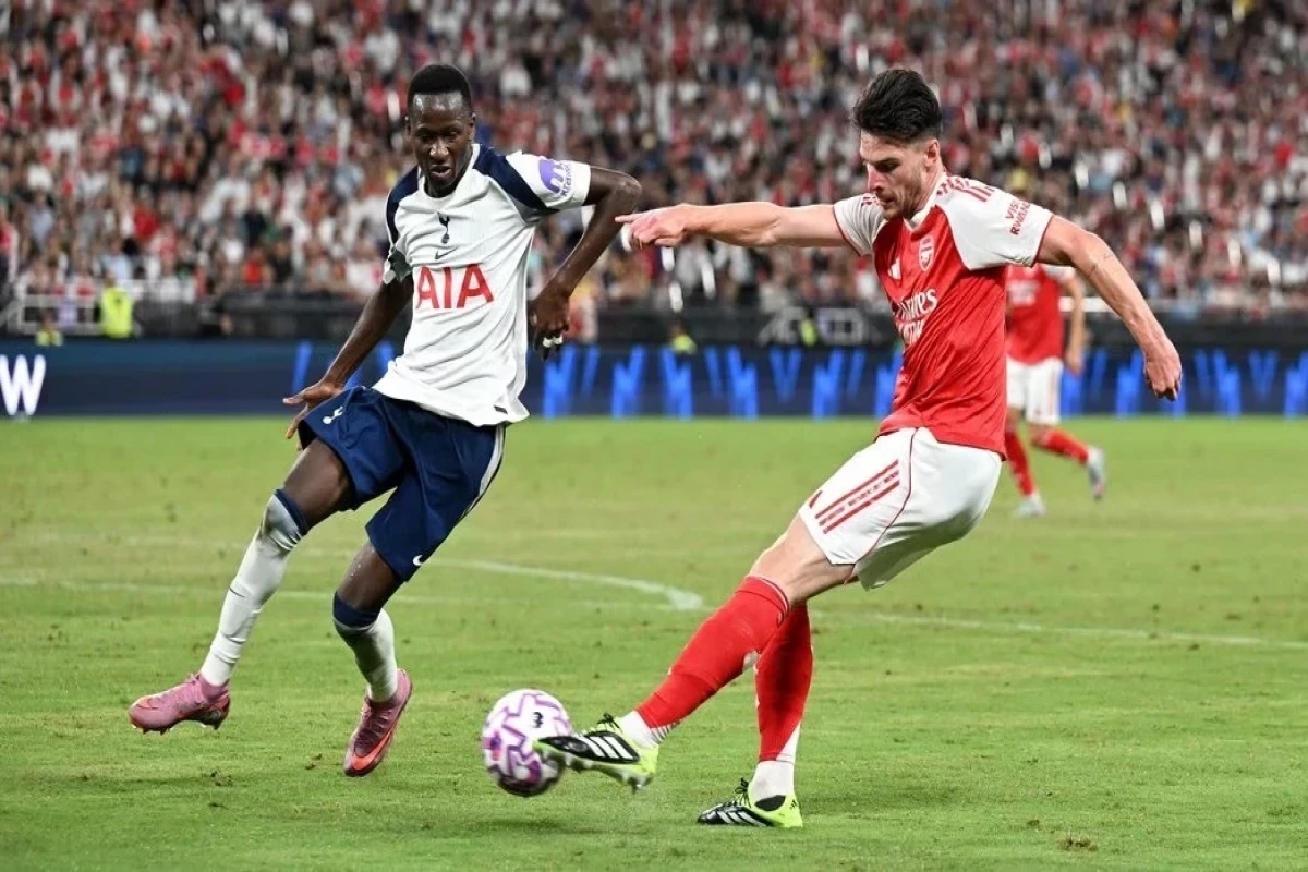 \"Tottenhem\" \"Arsenal\"ı məğlub etdi