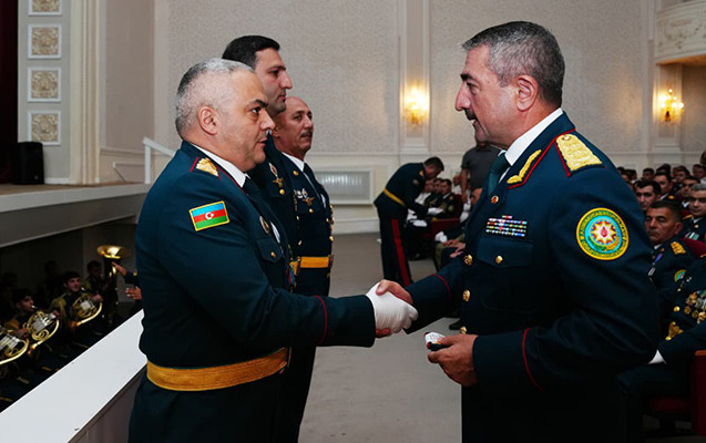 Azərbaycanın general-leytenantı general-polkovnikə köməkçi təyin edildi