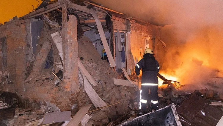 Rusiyadan Ukraynaya gecə hücumu