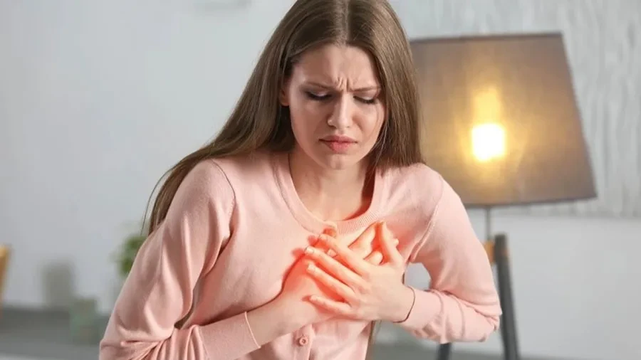 20-30 yaşda infarkta aparan 6 amil