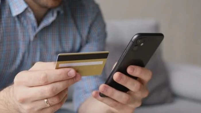 Pulunuz oğurlana bilər - DİQQƏTLİ OLUN