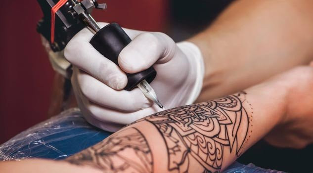 Tatu görmə pozğunluğuna səbəb ola bilər