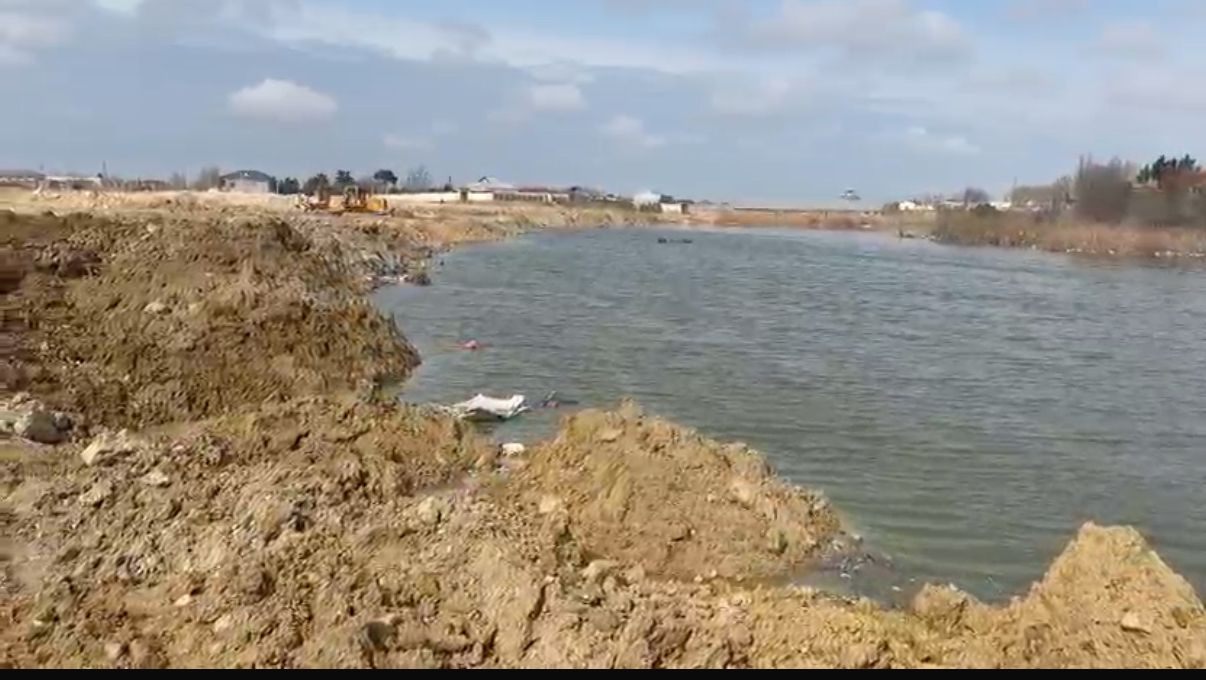 Sabunçuda gölün qanunsuz doldurulması faktı araşdırıldı -&nbsp;FOTO