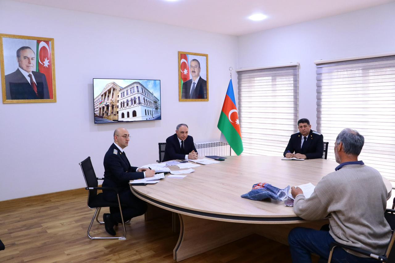 Baş prokuror Kürdəmirdə qəbul keçirdi - FOTO