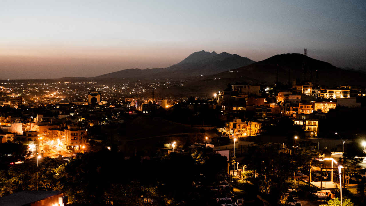 İraq işıqsız qalıb