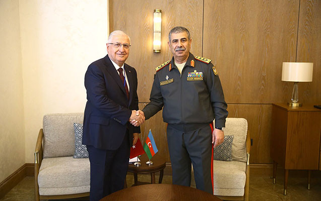 Zakir Həsənov türkiyəli həmkarı ilə danışdı