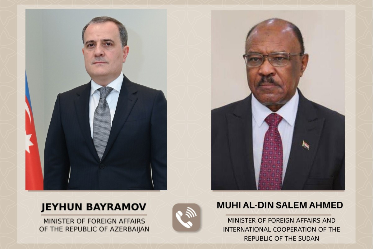 Sudanın xarici işlər naziri Ceyhun Bayramova zəng etdi