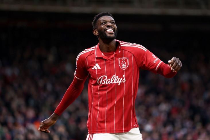 İngiltərə nəhəngi Sanqareni istəyir