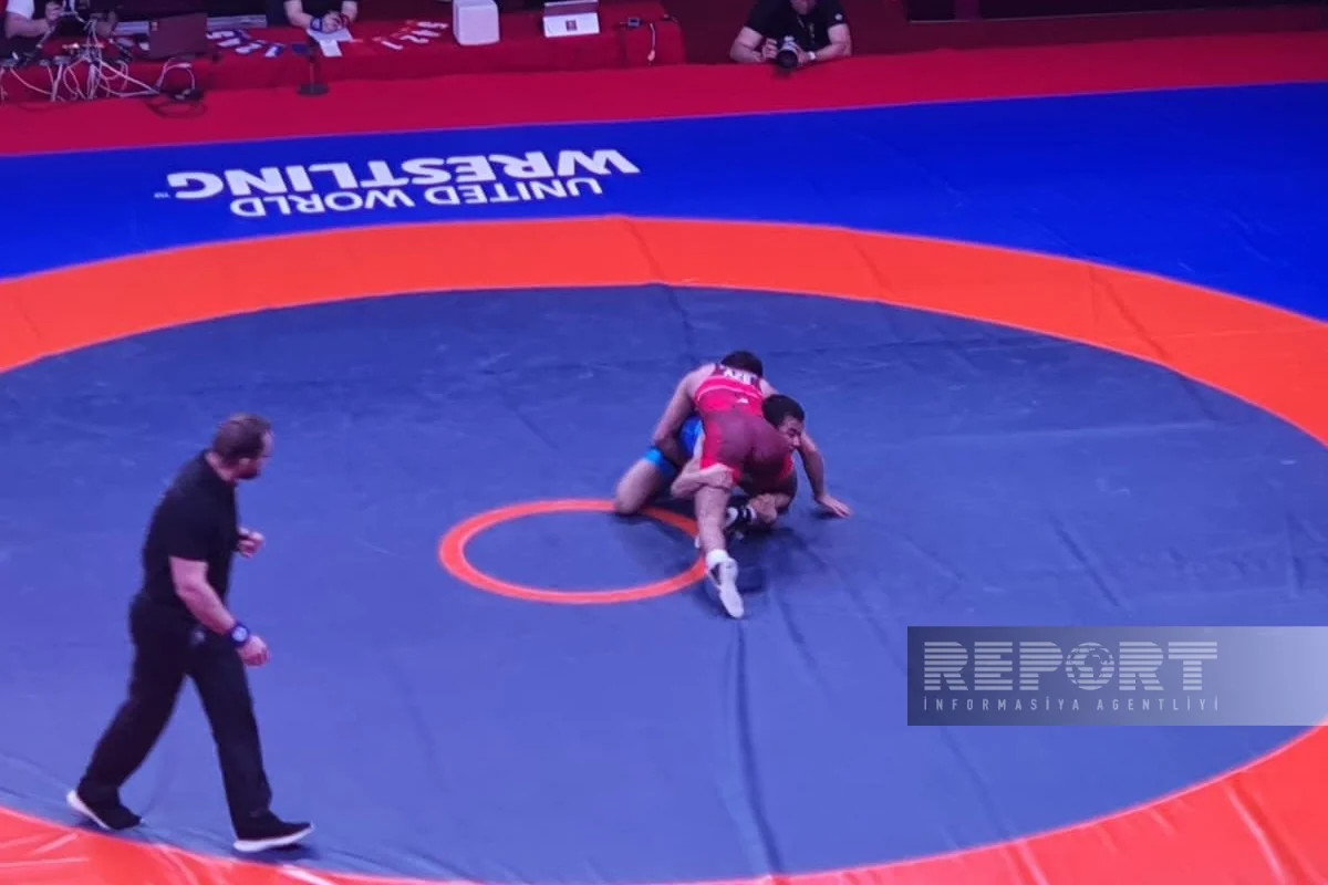 Musa Ağayev erməni rəqibini məğlub etdi