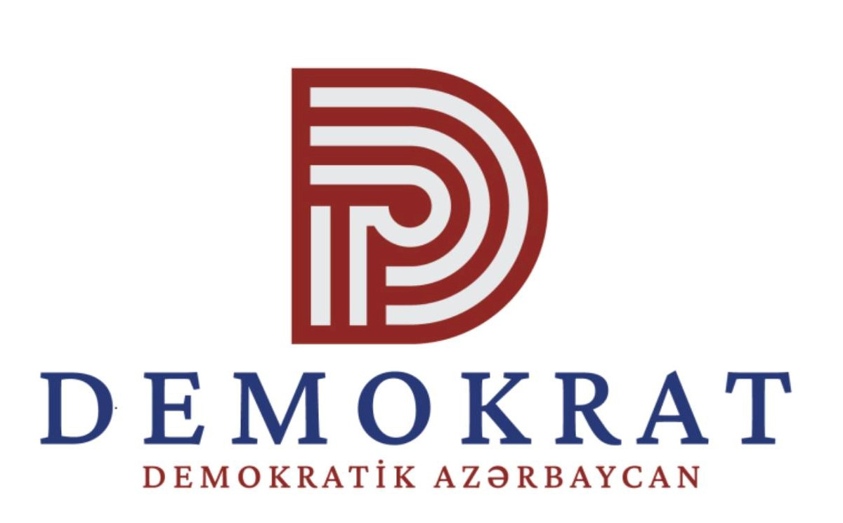 Demokrat.az 8 yaşında!