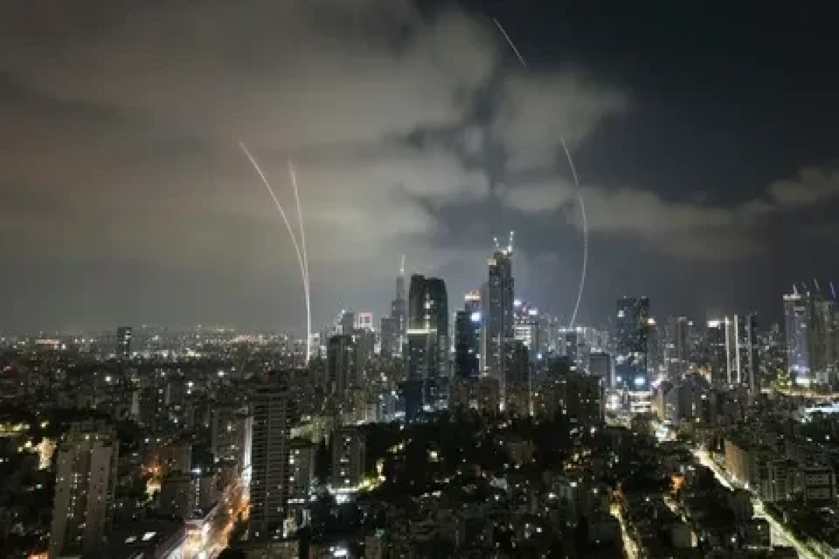 İsrail Tehrana yeni hücum dalğasına başlayıb