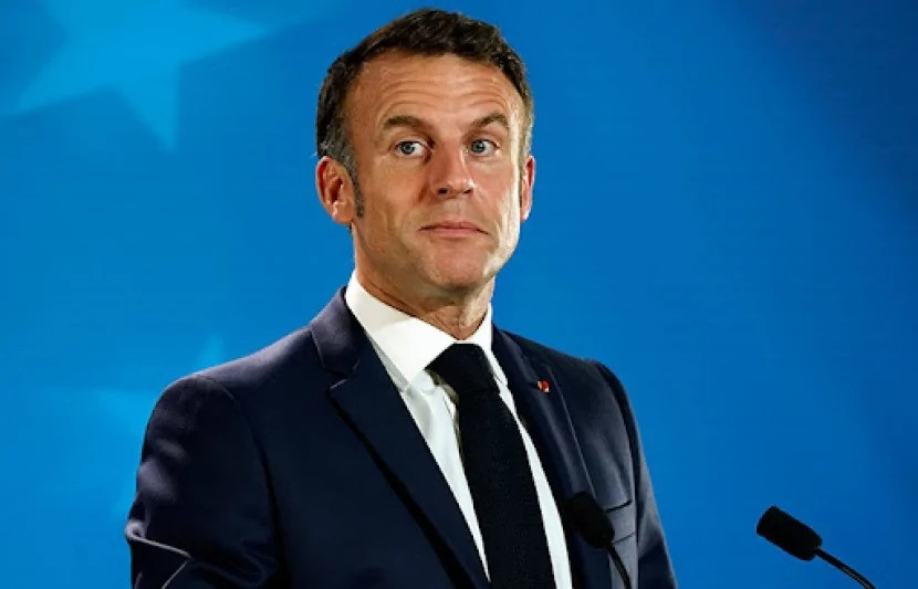 Makron Livanla İsrail arasında vasitəçilik təklif edir