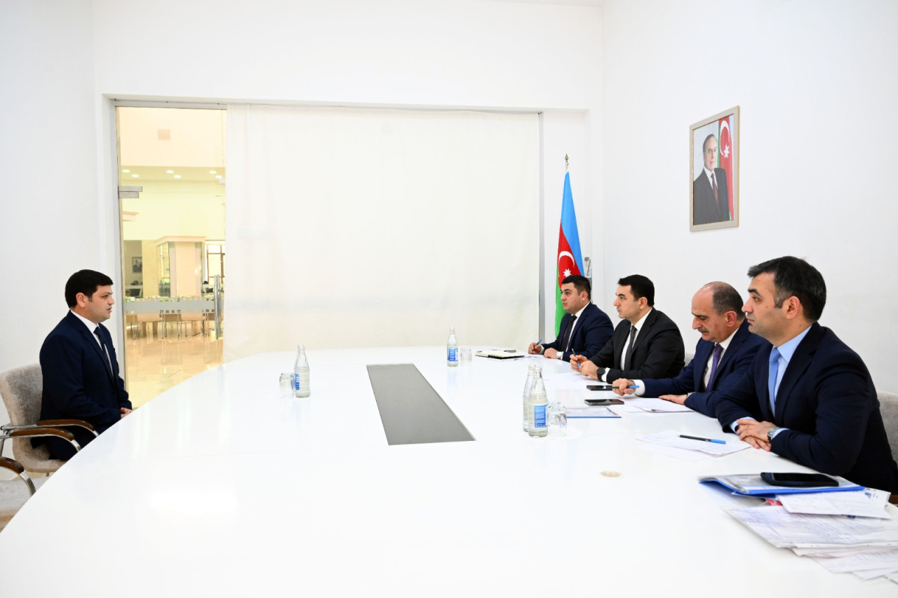 Adil Kərimli Hacıqabulda vətəndaşları qəbul etdi - FOTOLAR