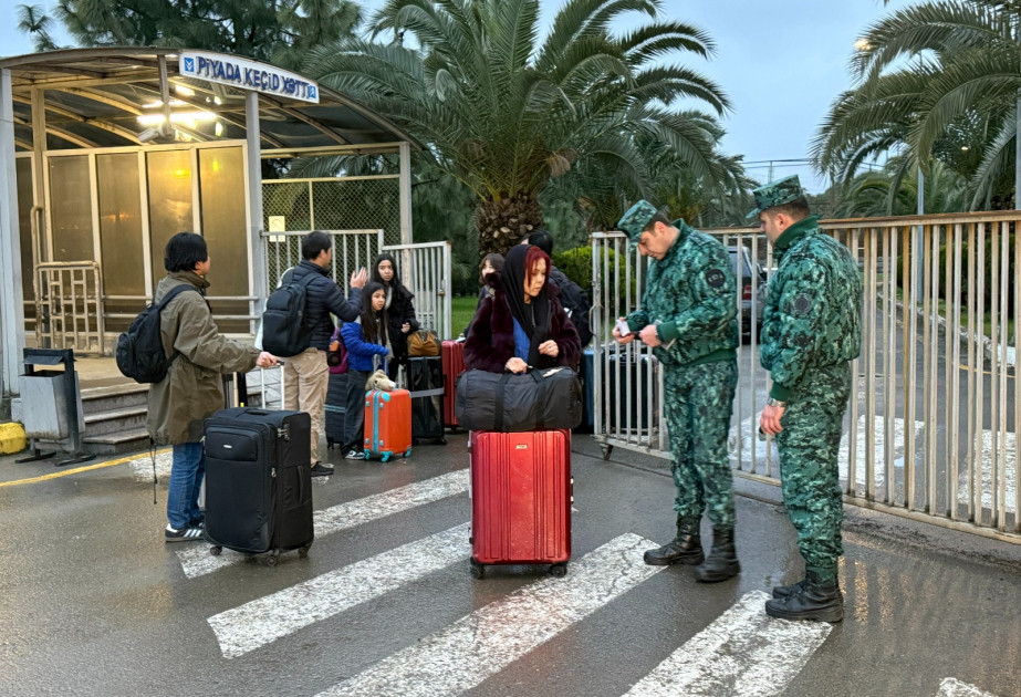 İsveçrə diplomatları İrandan Azərbaycana təxliyə olundu