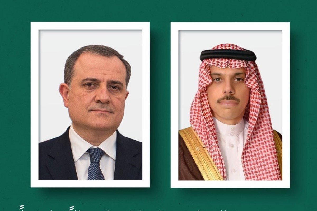 Azərbaycan və Səudiyyə XİN başçıları telefonla danışdı