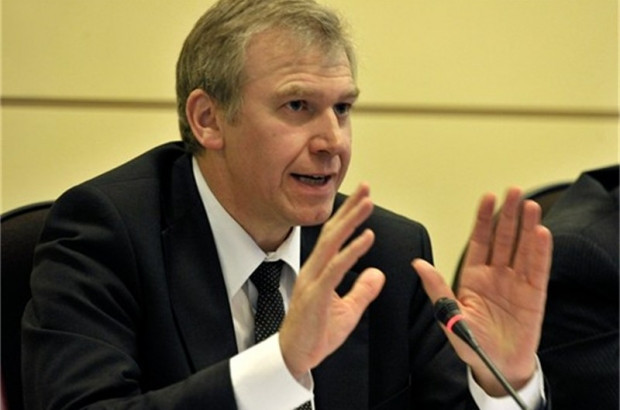 “Azərbaycanlıların gözünə baxmağa utanıram”