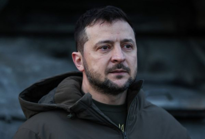 Zelenski sabah Britaniyaya səfər edəcək