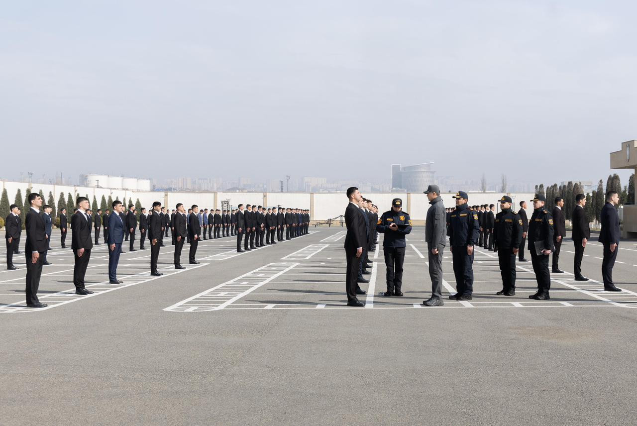 Vilayət Eyvazov sıra baxışı keçirdi - FOTOLAR+VİDEO