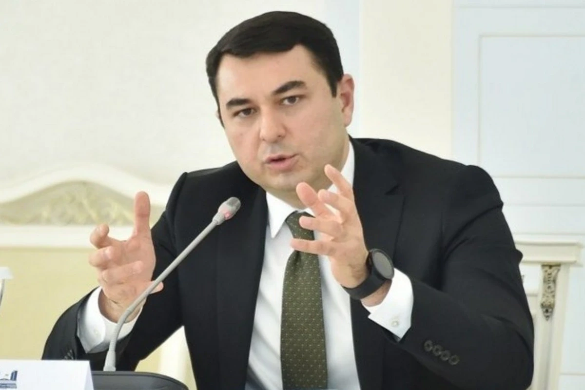 Nazir qəzalı məktəblərdən danışdı&nbsp;