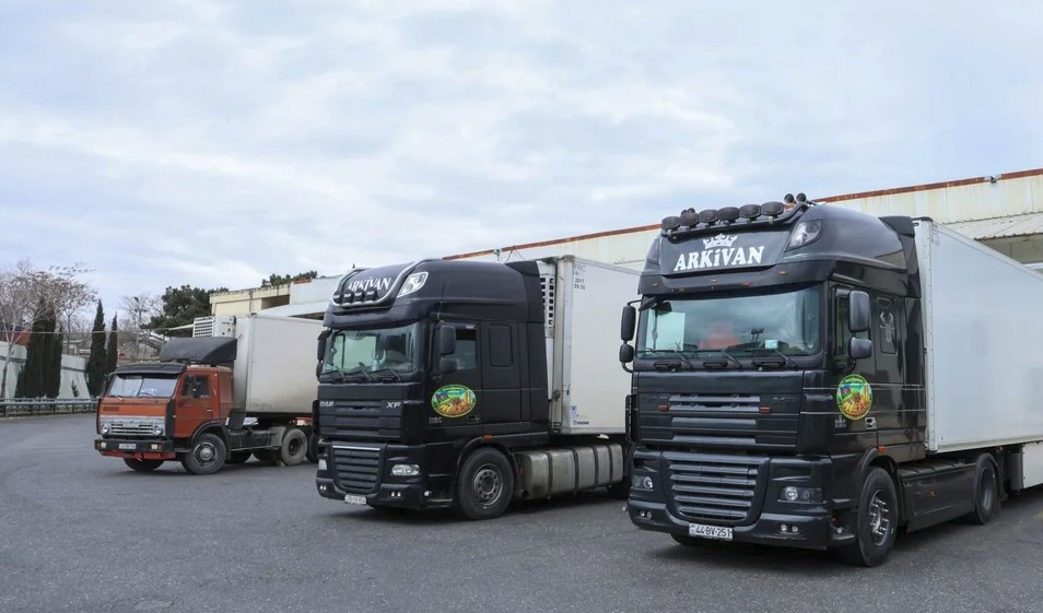 Azərbaycandan İrana növbəti humanitar yardım yola salınır