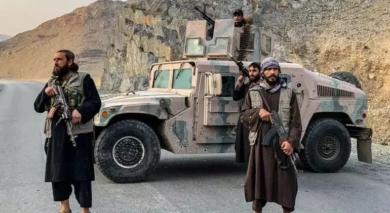 Pakistan və Əfqanıstan arasında hərbi əməliyyatlar dayandırılır