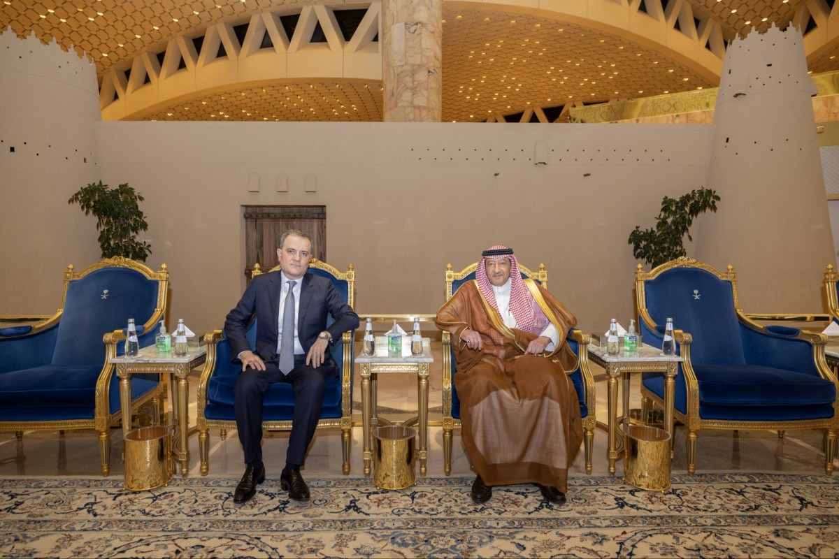 Ceyhun Bayramov Ər-Riyada səfər etdi