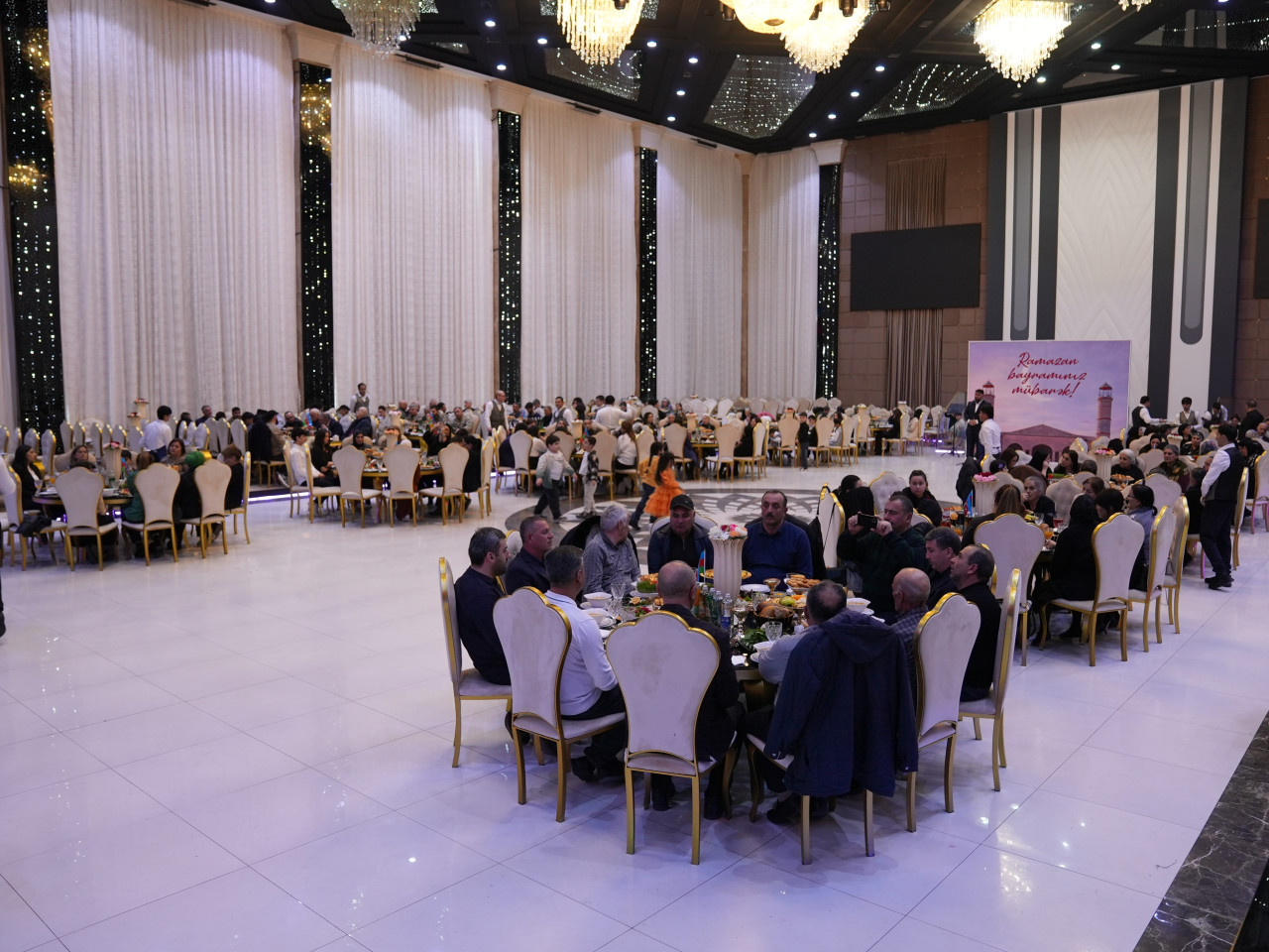 Abşeron rayonunda iftar süfrəsi açıldı - FOTOLAR