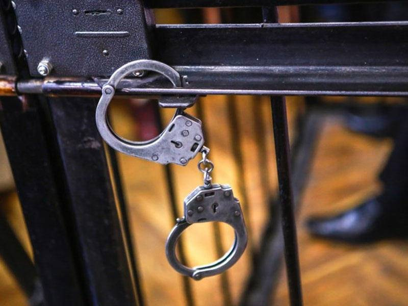 Atasını çəkiclə öldürdü - 10 il həbs cəzası aldı&nbsp;