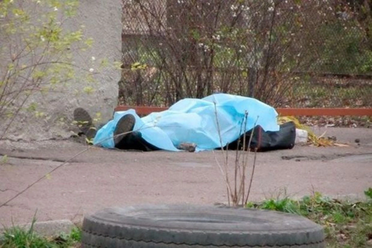 Qazaxda 65 yaşlı kişi yıxılıb öldü  