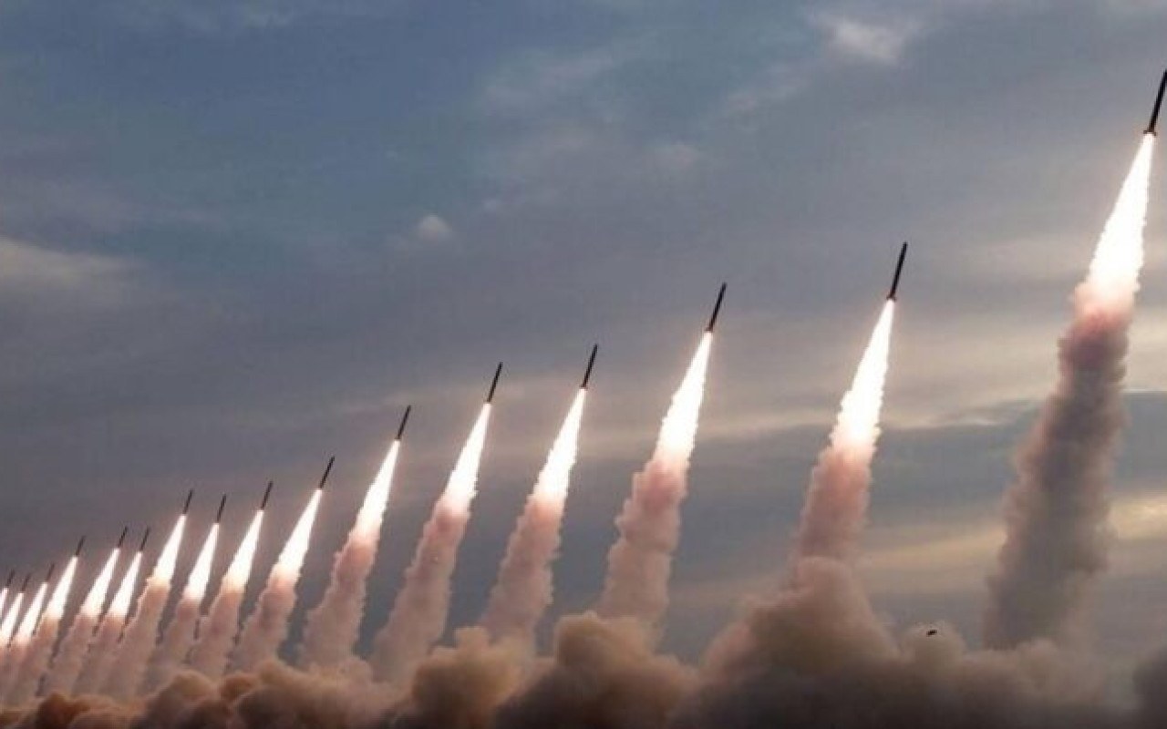 BƏƏ Ordusu İrandan atılan raket və dronları zərərsizləşdirdi