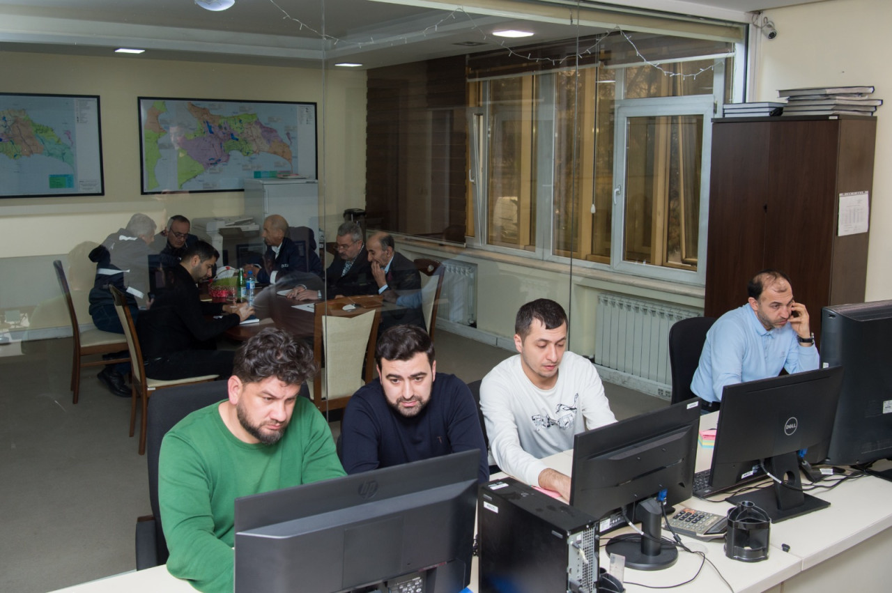 ADSEA-da Operativ Qərargah gücləndirilmiş iş rejimində - FOTOLAR