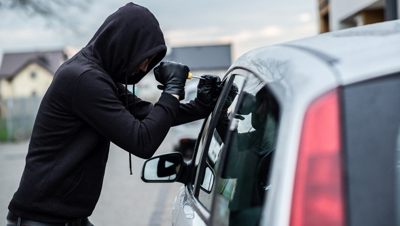 Bakıda avtomobillərdən oğurluq edən şəxs saxlanıldı - VİDEO/FOTO