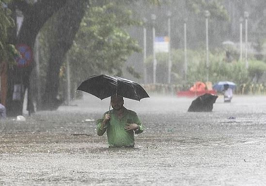 Şiddətli yağışlarda 11 nəfər həlak oldu