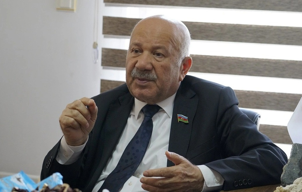 \"Səyyadın canı üçün \"qırmızı\" böhtandır, nəvəmin maşını \"üçüncü əl\"dir\"