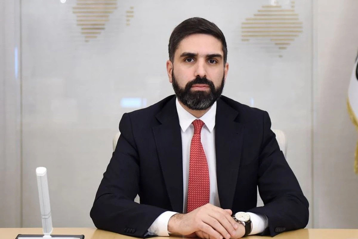 &nbsp;Qurban Qurbanovun iclaslarda az iştirak etməsinə Rövşən Nəcəfdən REAKSİYA