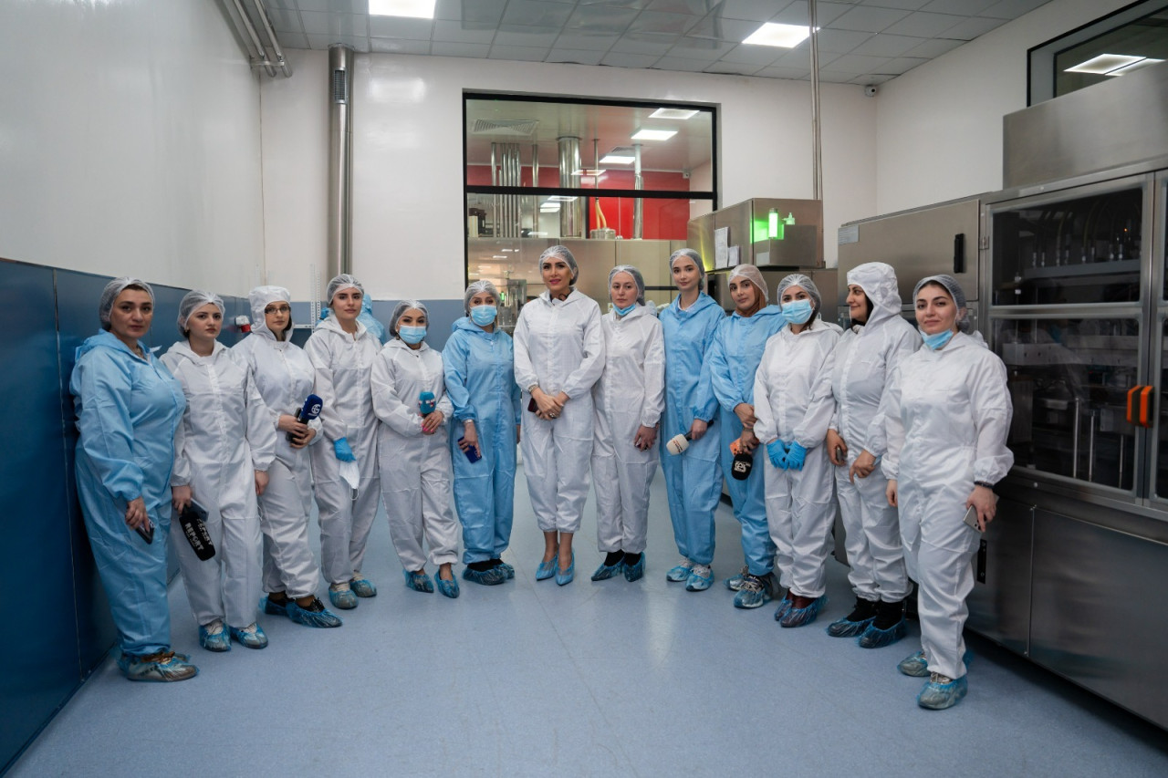 “Diamed” dərman istehsalı zavoduna mediatur təşkil olunub - FOTOLAR