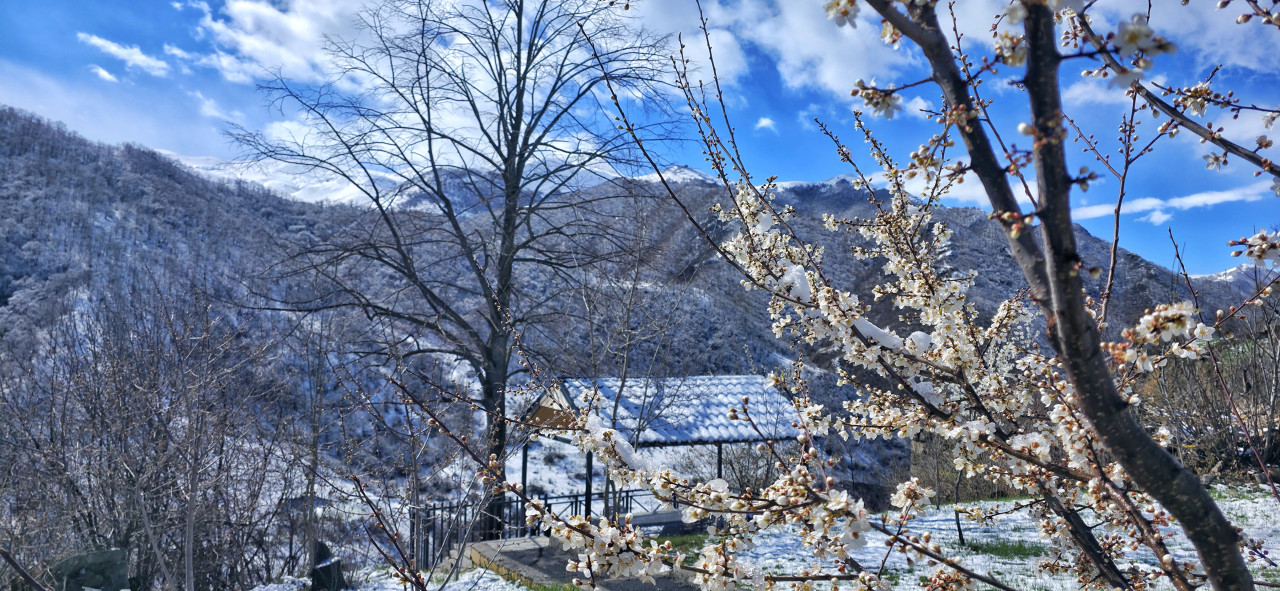 Kəlbəcər ağ örpəyə büründü -&nbsp;FOTO/VİDEO