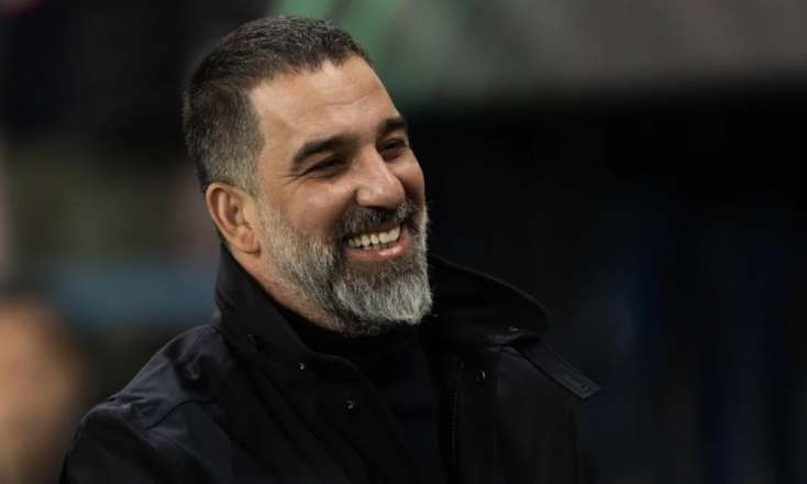 Arda Turanın çalışdırdığı klub Konfrans Liqasında yarımfinala yüksəldi