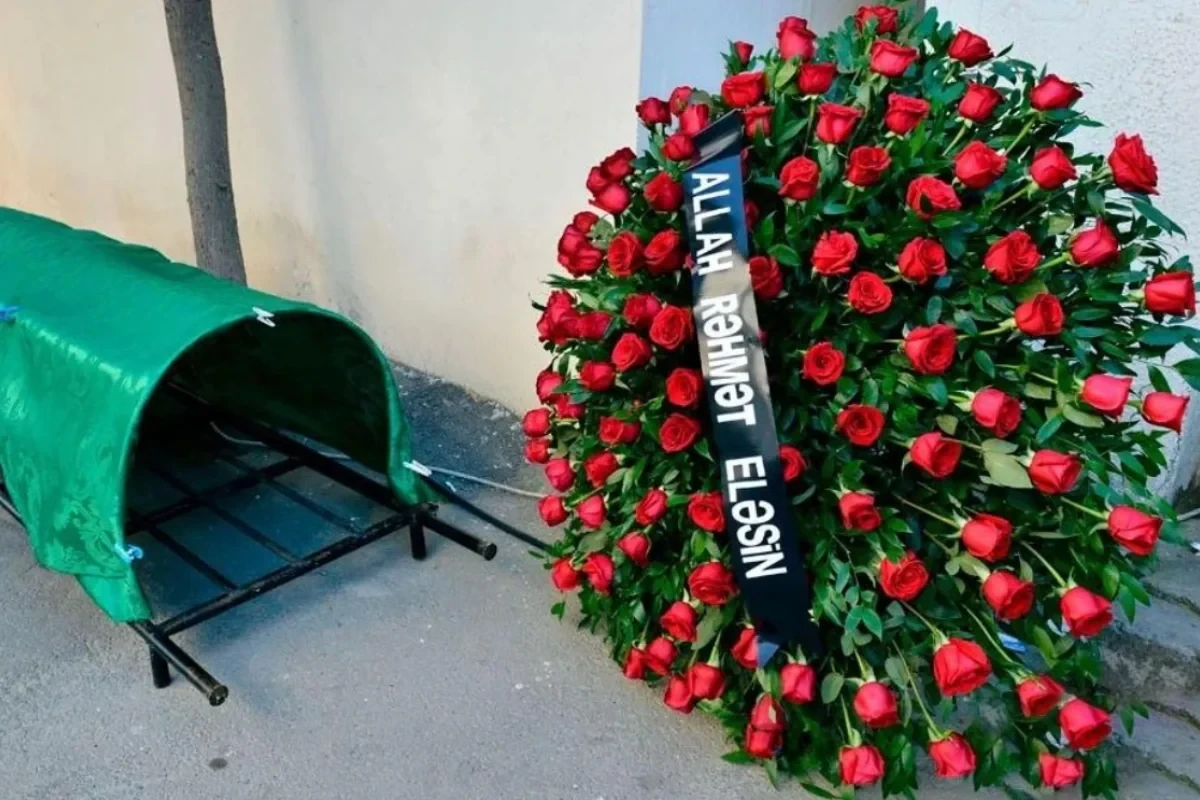 Keçmiş mətbuat katibi vəfat etdi - FOTO