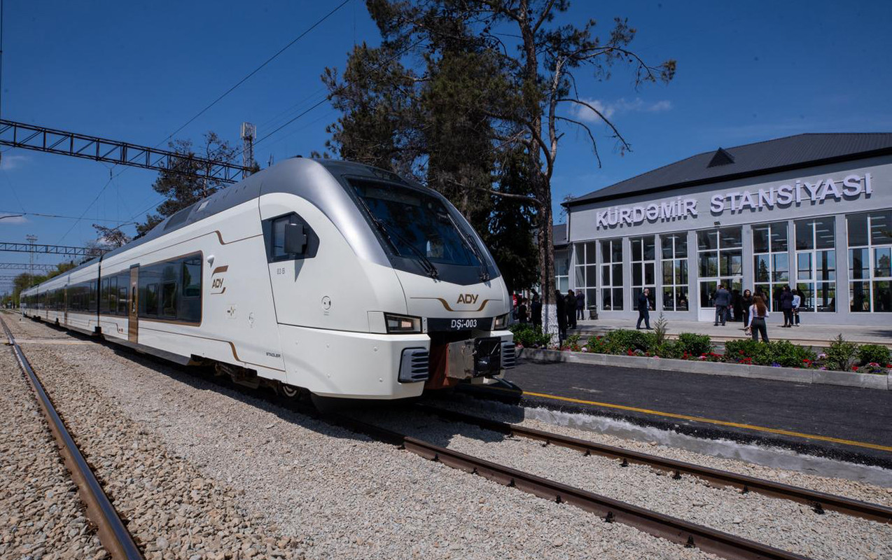 Qatarlar artıq Kürdəmirdə də dayanır - 1 saat tez&nbsp;