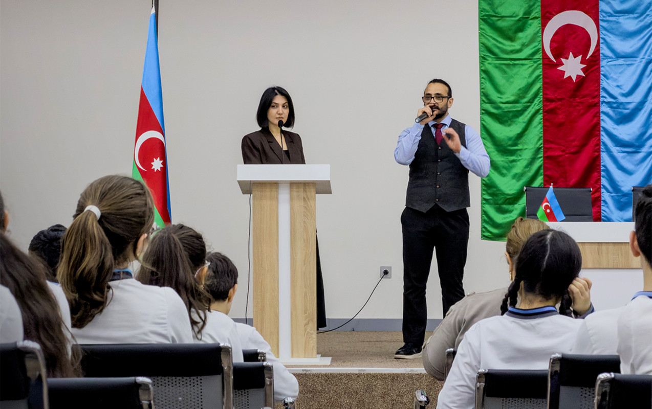 ADY şagirdlərə təlim keçdi - FOTOLAR