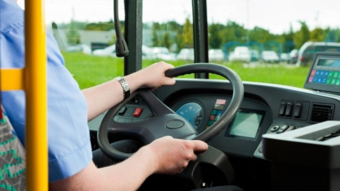 Avtobus sürücüsü sükan arxasında öldü&nbsp;