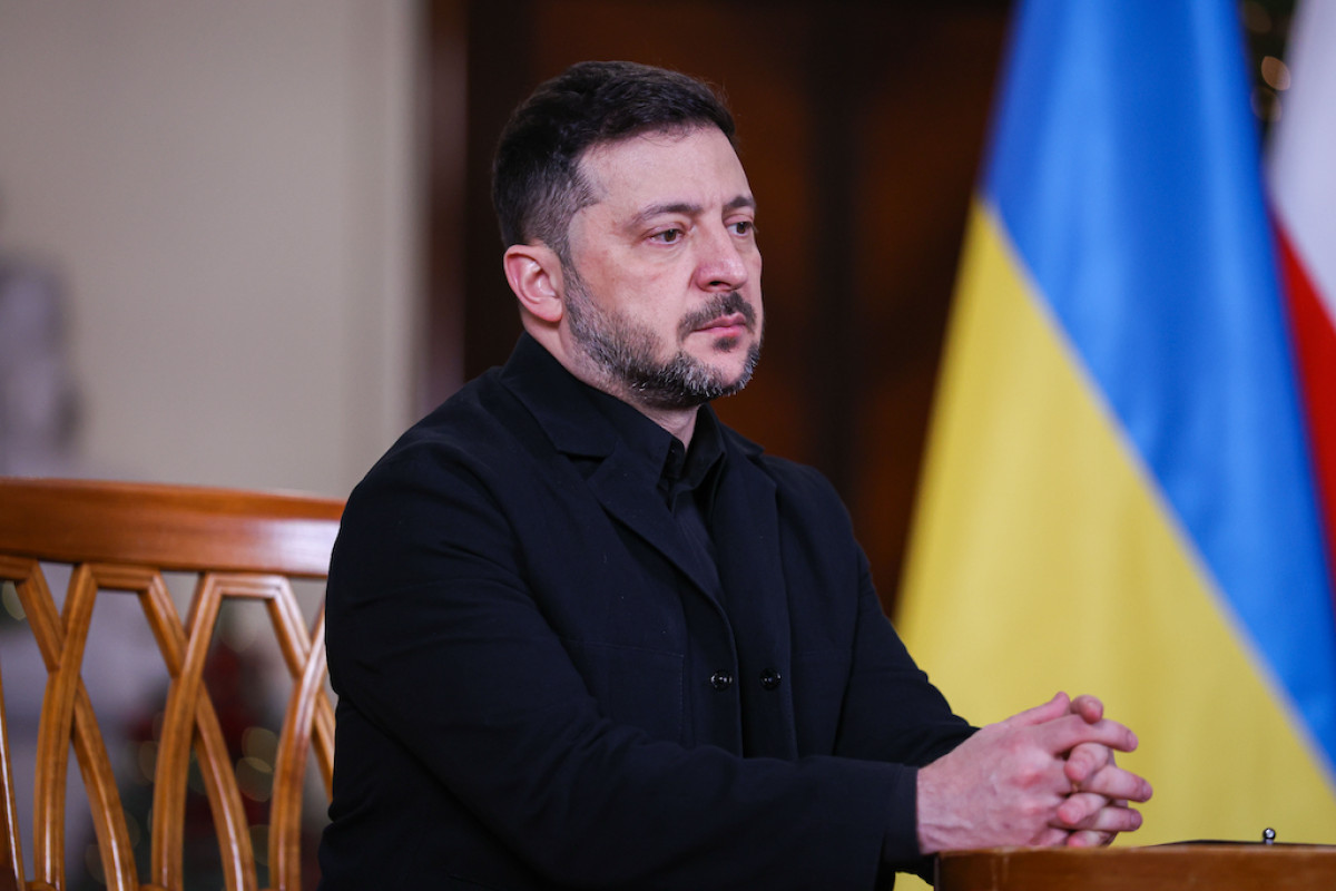 Zelenski Kiyev rəhbərliyini tənqid etdi