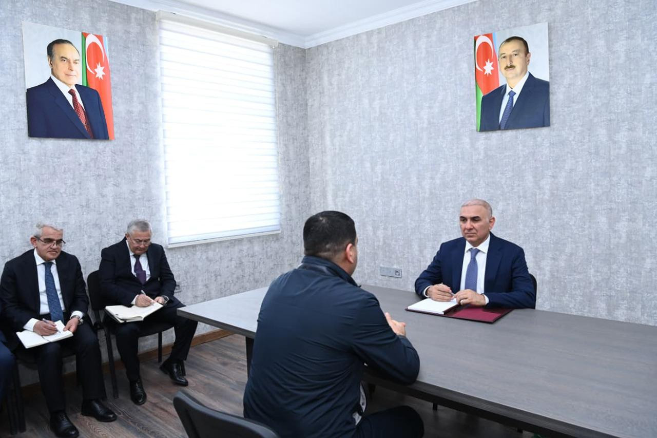 Vüqar Əhmədov Şuşada vətəndaşları qəbul etdi